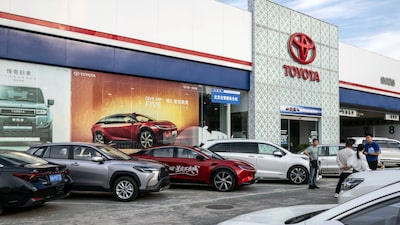 Vendas e produção da Toyota caem em novembro após corte de subsídios na China Vendas e produção da Toyota caem em novembro após corte de subsídios na China
