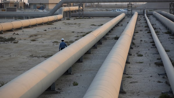 Brent supera los US$100 mientras crecen los riesgos para el diésel y los flujos de Medio Oriente Brent supera los US$100 mientras crecen los riesgos para el diésel y los flujos de Medio Oriente