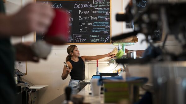 La IA pone en peligro los empleos totalmente remotos, según gurú del trabajo híbrido La IA pone en peligro los empleos totalmente remotos, según gurú del trabajo híbrido