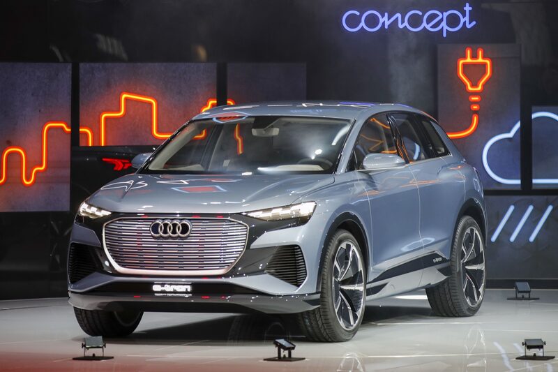 SUV Audi Q4 e-tron: crescimento do mercado de carros elétricos estimula o investimento em toda a cadeia produtiva (Stefan Wermuth/Bloomberg) SUV Audi Q4 e-tron: crescimento do mercado de carros elétricos estimula o investimento em toda a cadeia produtiva (Stefan Wermuth/Bloomberg)