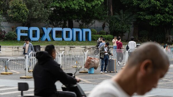 Foxconn, socio de OpenAI, planea inversiones multimillonarias en IA en EE.UU. Foxconn, socio de OpenAI, planea inversiones multimillonarias en IA en EE.UU.