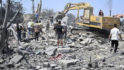 Israel ataca Líbano mientras EE.UU. prepara un nuevo paquete de sanciones contra Irán Israel ataca Líbano mientras EE.UU. prepara un nuevo paquete de sanciones contra Irán