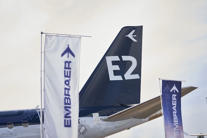O jato padrão E190-E2 da Embraer tem capacidade para 97 passageiros em uma configuração de duas classes — econômica e executiva (Foto: Lauryn Ishak/Bloomberg) O jato padrão E190-E2 da Embraer tem capacidade para 97 passageiros em uma configuração de duas classes — econômica e executiva (Foto: Lauryn Ishak/Bloomberg)