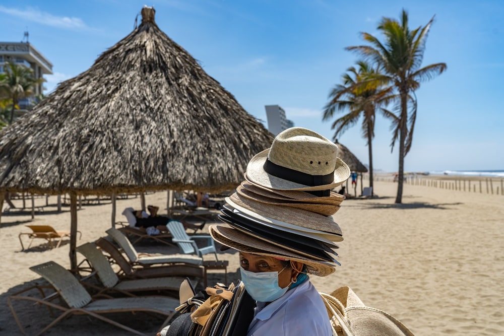 En un contexto de desaceleración económica, las exportaciones de servicios se mostraron más resilientes en el primer semestre, mientras que las ventas de bienes se han resentido más En un contexto de desaceleración económica, las exportaciones de servicios se mostraron más resilientes en el primer semestre, mientras que las ventas de bienes se han resentido más