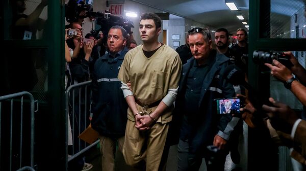 Juiz de NY rejeita acusação de ‘terrorismo’ contra acusado de matar CEO em Manhattan Juiz de NY rejeita acusação de ‘terrorismo’ contra acusado de matar CEO em Manhattan