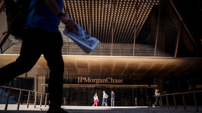 JPMorgan registra la primera caída en ingresos por operaciones de renta fija en más de dos años JPMorgan registra la primera caída en ingresos por operaciones de renta fija en más de dos años