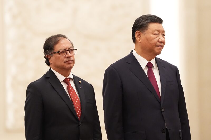 Gustavo Petro e Xi Jinping Gustavo Petro e Xi Jinping