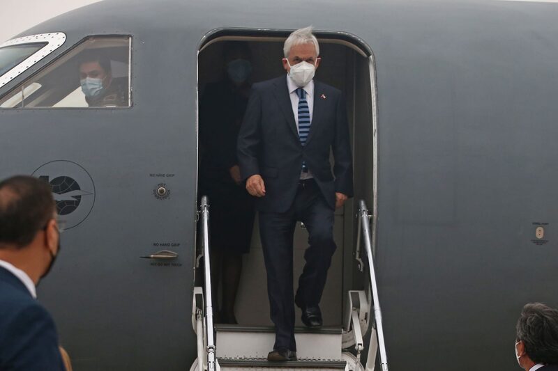 El presidente de Chile llegó el 27 de julio al Grupo Aéreo Nº 8 para estar presente en la toma de posesión del presidente electo del Perú, Pedro Castillo. El presidente de Chile llegó el 27 de julio al Grupo Aéreo Nº 8 para estar presente en la toma de posesión del presidente electo del Perú, Pedro Castillo.