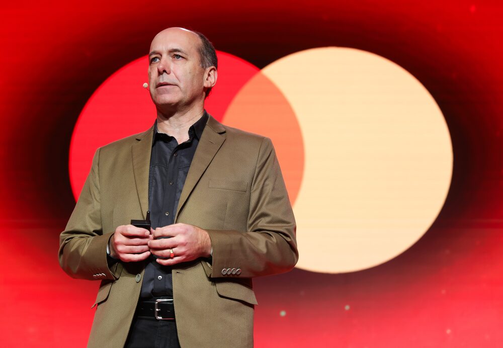 Johan Gerber, Vicepresidente Ejecutivo de Seguridad e Innovación Cibernética de Mastercard Johan Gerber, Vicepresidente Ejecutivo de Seguridad e Innovación Cibernética de Mastercard
