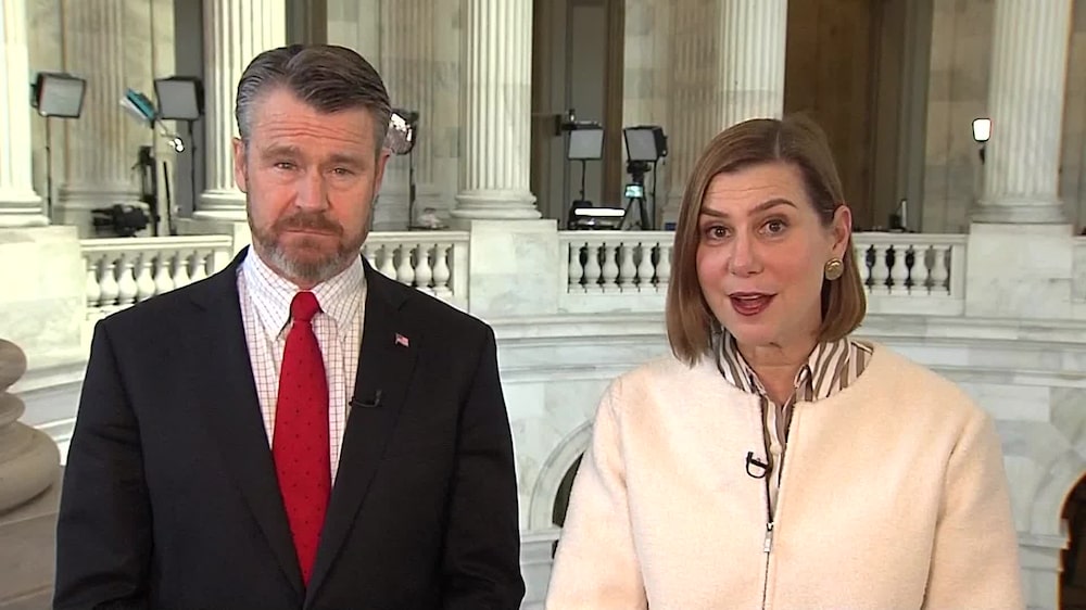 Un grupo de senadores bipartidistas quiere asegurarse de que los legisladores no puedan utilizar información privilegiada y beneficiarse apostando en los mercados de predicción.Fuente: Bloomberg Un grupo de senadores bipartidistas quiere asegurarse de que los legisladores no puedan utilizar información privilegiada y beneficiarse apostando en los mercados de predicción.Fuente: Bloomberg