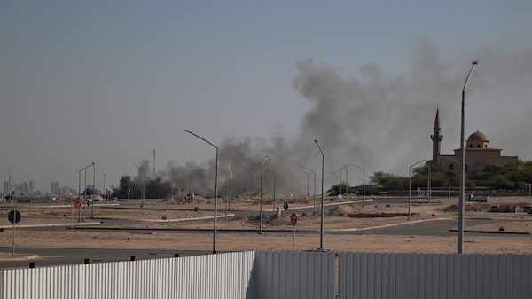 Aviones de guerra estadounidenses se estrellan en Kuwait pero las tripulaciones sobreviven Aviones de guerra estadounidenses se estrellan en Kuwait pero las tripulaciones sobreviven