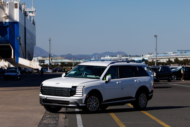 Un SUV Palisade de Hyundai Motor Co. destinado a la exportación en un puerto cercano a la planta de la empresa en Ulsan, Corea del Sur. Fotógrafo: SeongJoon Cho/Bloomberg Un SUV Palisade de Hyundai Motor Co. destinado a la exportación en un puerto cercano a la planta de la empresa en Ulsan, Corea del Sur. Fotógrafo: SeongJoon Cho/Bloomberg