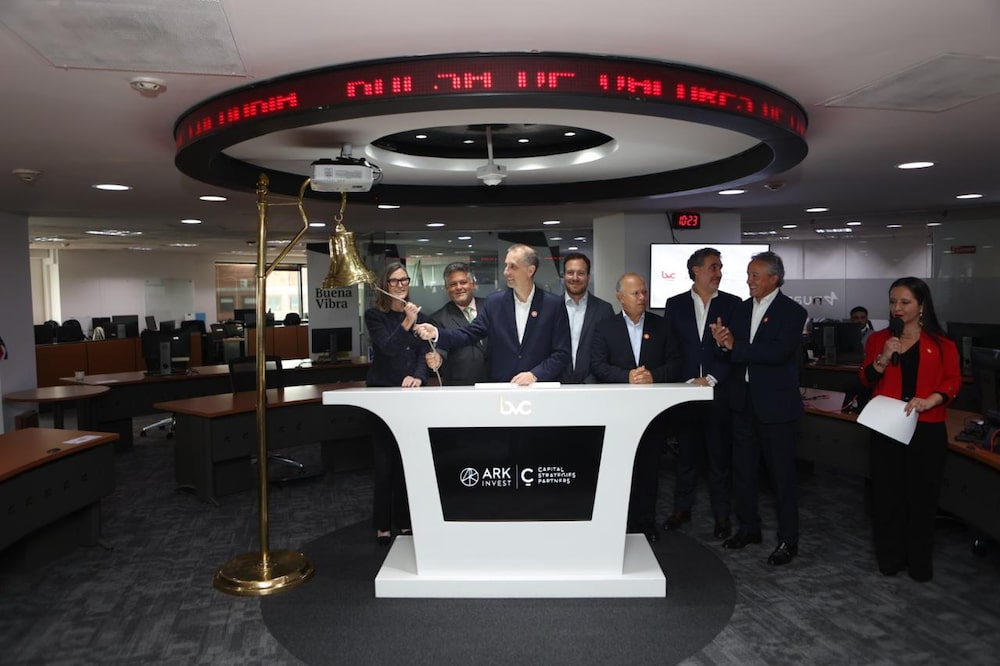 Lanzamiento de los ETF de Cathie Wood en la Bolsa de Valores de Colombia Lanzamiento de los ETF de Cathie Wood en la Bolsa de Valores de Colombia