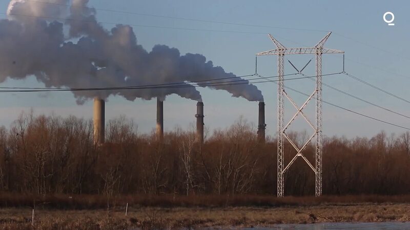 Desde 2015, o banco forneceu mais financiamento à indústria de combustíveis fósseis do que qualquer outra empresa Desde 2015, o banco forneceu mais financiamento à indústria de combustíveis fósseis do que qualquer outra empresa