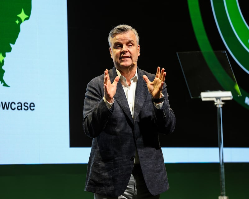 Tom Eggemeier, CEO da Zendesk: Eu tenho esse senso de urgência, porque ou nós somos o agente de disrupção ou somos os disruptados Tom Eggemeier, CEO da Zendesk: Eu tenho esse senso de urgência, porque ou nós somos o agente de disrupção ou somos os disruptados