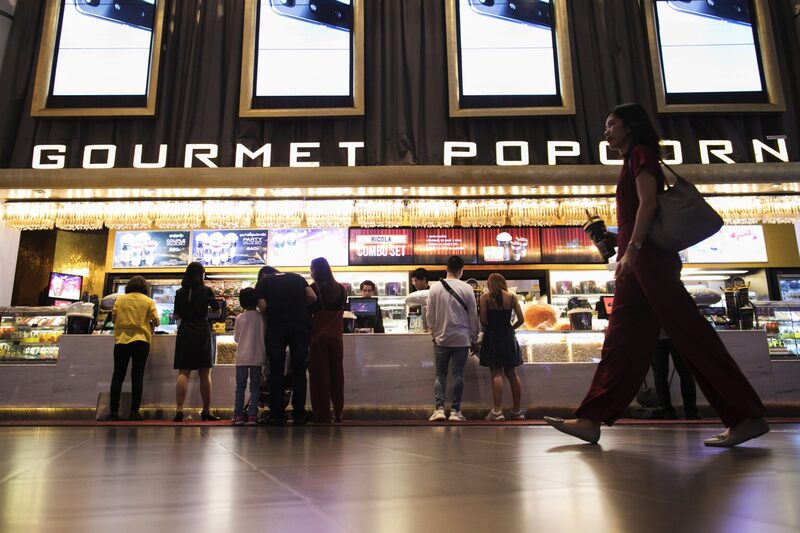 La película se perfila como una victoria muy necesaria para Disney, que el miércoles sufrió la mayor caída en más de 20 años en la bolsa de Nueva York La película se perfila como una victoria muy necesaria para Disney, que el miércoles sufrió la mayor caída en más de 20 años en la bolsa de Nueva York