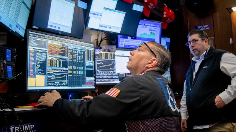 Wall Street aposta que pior da derrocada das empresas de software pela IA já passou Wall Street aposta que pior da derrocada das empresas de software pela IA já passou