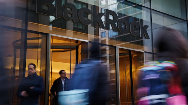 BlackRock capta US$130.000 millones pese a la volatilidad de los mercados BlackRock capta US$130.000 millones pese a la volatilidad de los mercados