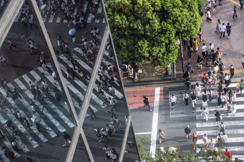 Es probable que las tendencias mundiales y las elecciones de este mes en Japón mantengan en guardia a los inversores sobre la capacidad de los gobiernos para cubrir los enormes déficits presupuestarios. Es probable que las tendencias mundiales y las elecciones de este mes en Japón mantengan en guardia a los inversores sobre la capacidad de los gobiernos para cubrir los enormes déficits presupuestarios.