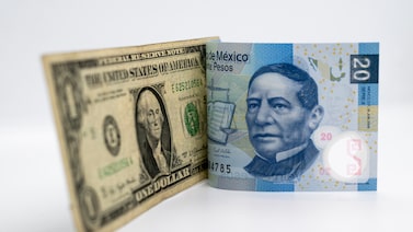 Peso mexicano cae ante el dólar como activo refugio por guerra entre EE.UU., Israel e Irán Peso mexicano cae ante el dólar como activo refugio por guerra entre EE.UU., Israel e Irán