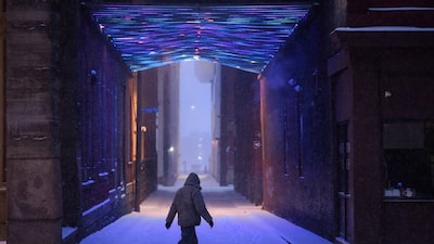 Cortes de energía se multiplican mientras una gran tormenta invernal golpea la Costa Este de Estados Unidos Cortes de energía se multiplican mientras una gran tormenta invernal golpea la Costa Este de Estados Unidos