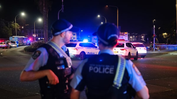 Los pistoleros de Bondi Beach llevaban banderas del ISIS y habían visitado Filipinas Los pistoleros de Bondi Beach llevaban banderas del ISIS y habían visitado Filipinas