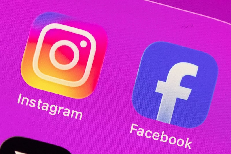 Los íconos de las aplicaciones de redes sociales Snapchat, Instagram, Facebook, TikTok, X y Reddit se muestran en un teléfono inteligente. Los íconos de las aplicaciones de redes sociales Snapchat, Instagram, Facebook, TikTok, X y Reddit se muestran en un teléfono inteligente.