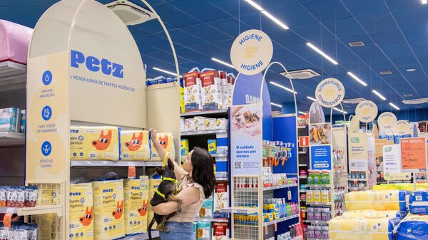 Petz avança em retomada com controle de despesas e força em loja física, diz VP Petz avança em retomada com controle de despesas e força em loja física, diz VP