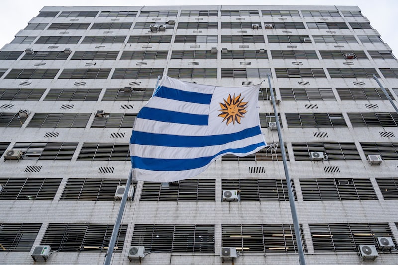 Banco Central del Uruguay aplica su mayor recorte de tasas desde la pandemia Banco Central del Uruguay aplica su mayor recorte de tasas desde la pandemia