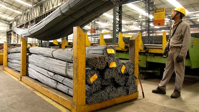 Gerdau congela investimento de R$ 2,1 bi no Brasil e cita concorrência chinesa Gerdau congela investimento de R$ 2,1 bi no Brasil e cita concorrência chinesa