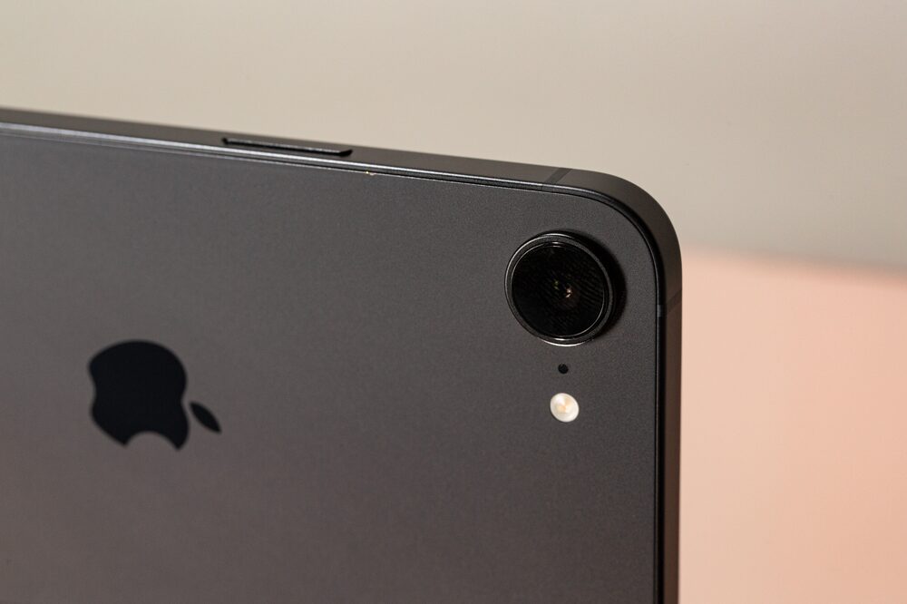 iPhone 16e iPhone 16e