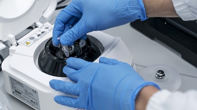 AstraZeneca invertirá US$2.000 millones en biotecnológica para desarrollar nuevo fármaco contra el cáncer AstraZeneca invertirá US$2.000 millones en biotecnológica para desarrollar nuevo fármaco contra el cáncer