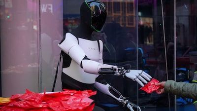 China treina robôs humanoides em ambientes reais e avança na corrida tecnológica China treina robôs humanoides em ambientes reais e avança na corrida tecnológica