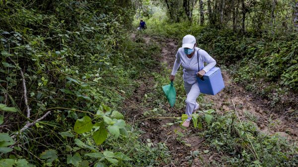 Para vacunar al mundo, debemos mirar más allá del ARNm Para vacunar al mundo, debemos mirar más allá del ARNm