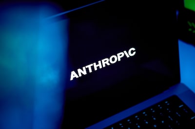 Anthropic firma un acuerdo de US$10.000 millones con startup de computación en la nube