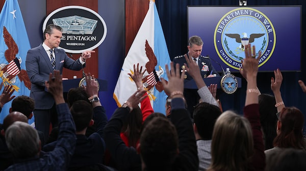 Guerra en Irán desafía a la prensa con restricciones en plena era de las redes sociales Guerra en Irán desafía a la prensa con restricciones en plena era de las redes sociales