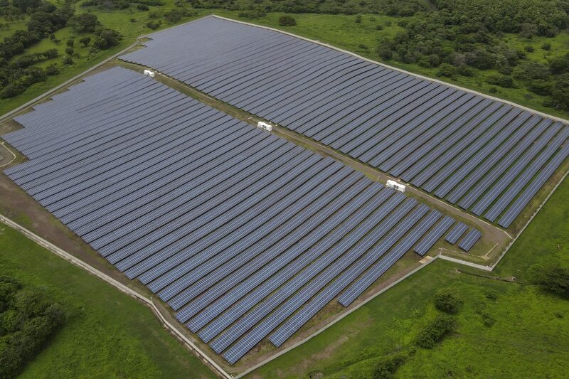 Gasto com energia limpa fica aquém de metas climáticas, diz AIE Gasto com energia limpa fica aquém de metas climáticas, diz AIE