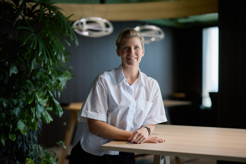 Åsa Bredin, jefa de Mojang Studios considera que la aunque la IA está integrada en sus herramientas, también creen en el talento. Åsa Bredin, jefa de Mojang Studios considera que la aunque la IA está integrada en sus herramientas, también creen en el talento.