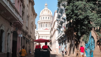 Cuba aprueba 176 reformas para abrir su economía en medio de la presión de Trump Cuba aprueba 176 reformas para abrir su economía en medio de la presión de Trump