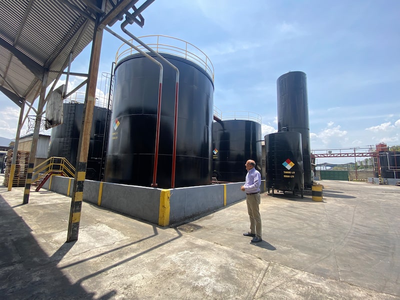 Gustavo Ferrer, gerente de ventas de Inca, productora venezolana de lubricantes / Foto Raylí Luján Gustavo Ferrer, gerente de ventas de Inca, productora venezolana de lubricantes / Foto Raylí Luján