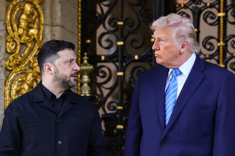 Zelenskiy y Trump.
Fotógrafo: Joe Raedle/Getty Images Zelenskiy y Trump.
Fotógrafo: Joe Raedle/Getty Images