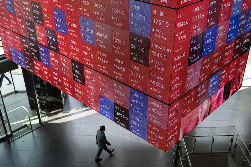 Las acciones asiáticas suben tras el repunte tecnológico en EE.UU.; el petróleo cae Las acciones asiáticas suben tras el repunte tecnológico en EE.UU.; el petróleo cae