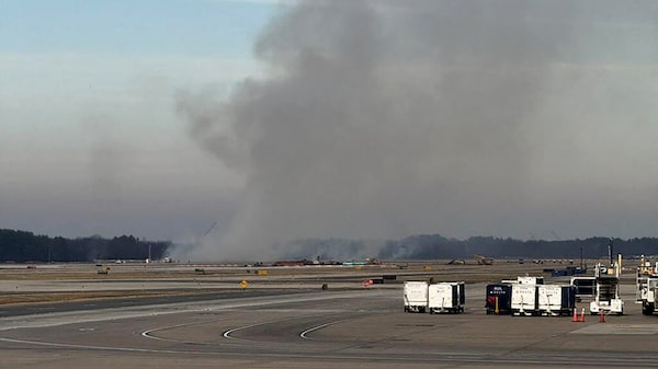 Daño en un motor obligó el regreso a Washington de un vuelo de United hacia Tokio Daño en un motor obligó el regreso a Washington de un vuelo de United hacia Tokio