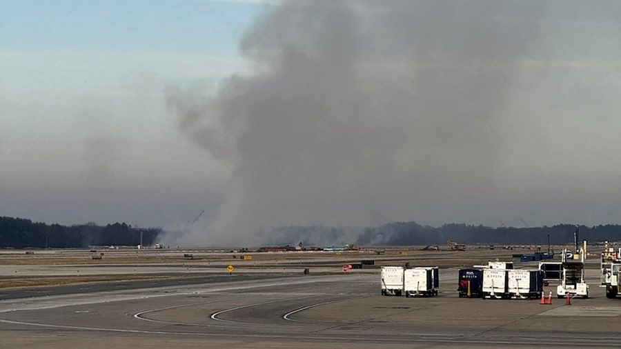 Daño en un motor obligó el regreso a Washington de un vuelo de United hacia Tokio Daño en un motor obligó el regreso a Washington de un vuelo de United hacia Tokio