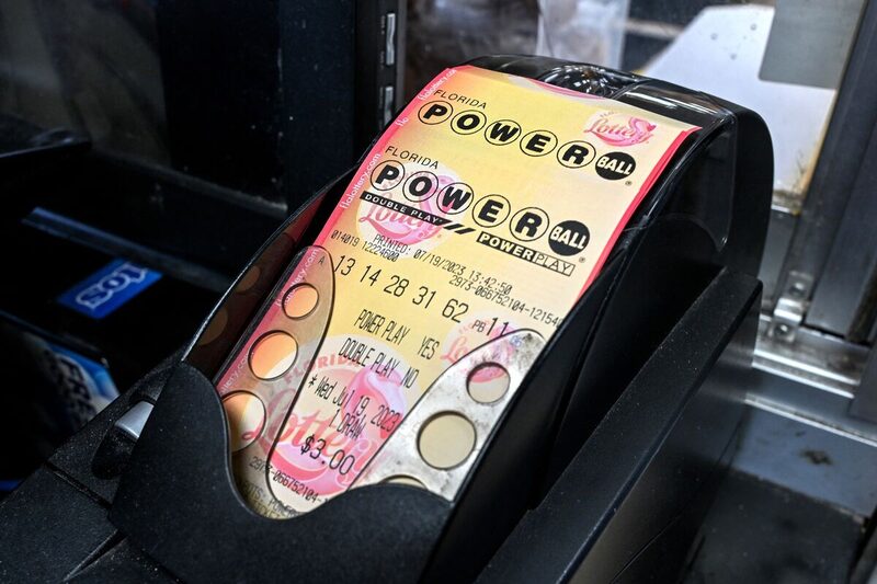 Ganador de US$1.000 millones del Powerball se lleva el premio grande dos veces Ganador de US$1.000 millones del Powerball se lleva el premio grande dos veces