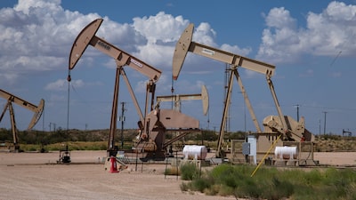 Petróleo Brent supera los US$100 por primera vez desde julio ante ataques de EE.UU. e Irán Petróleo Brent supera los US$100 por primera vez desde julio ante ataques de EE.UU. e Irán