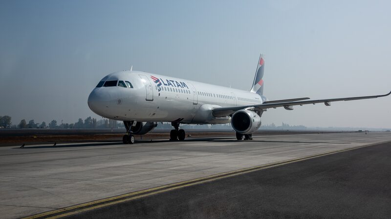 Tiquetes aéreos en Latinoamérica: ¿volar podría ser más barato con dólar y petróleo débiles? Tiquetes aéreos en Latinoamérica: ¿volar podría ser más barato con dólar y petróleo débiles?