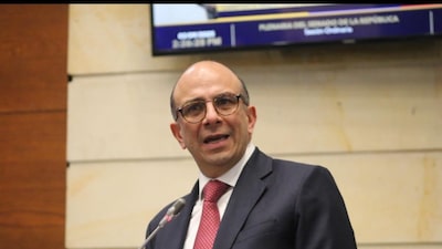 Perfil de Carlos Camargo Assis, magistrado que tumbó la emergencia económica de Petro Perfil de Carlos Camargo Assis, magistrado que tumbó la emergencia económica de Petro