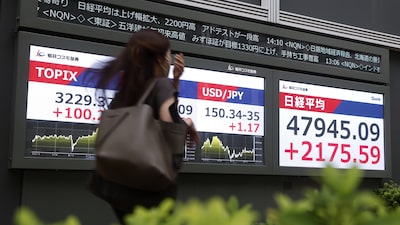 Acciones asiáticas caen tras retroceso de Wall Street y temores sobre burbuja de IA Acciones asiáticas caen tras retroceso de Wall Street y temores sobre burbuja de IA