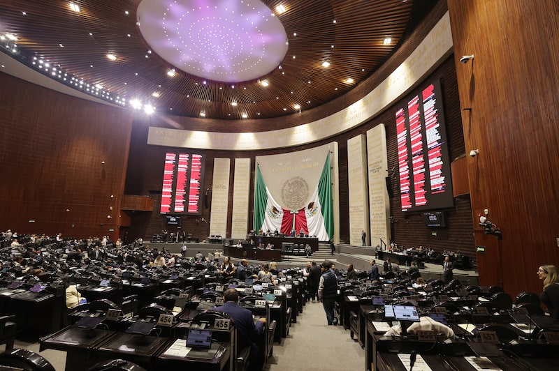 Pleno de la Cámara de Diputados durante la discusión de la Ley de ISR 2027, el martes 13 de octubre de 2026, Ciudad de México. Pleno de la Cámara de Diputados durante la discusión de la Ley de ISR 2027, el martes 13 de octubre de 2026, Ciudad de México.